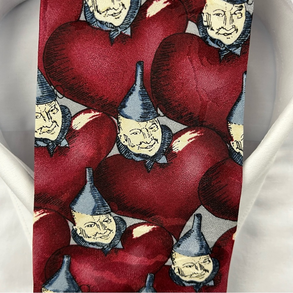 M/M Tinman from the Wizard of Oz? We’re off to see the wonderful wizard of ties…
